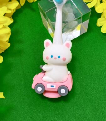 Early years Pack of 1 Kids Brush – Cute cartoon car design.