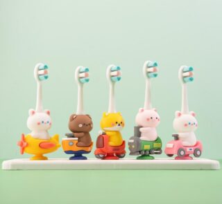 Early-years-Pack-of-1-Kids-Brush-–-Cute-cartoon-car-design