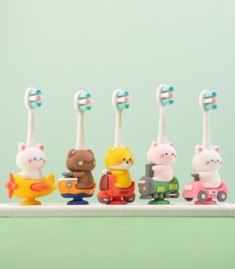 Early-years-Pack-of-1-Kids-Brush-–-Cute-cartoon-car-design